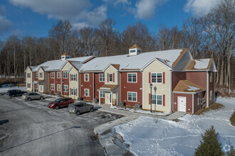 Building Photo - The Woods at Pawling