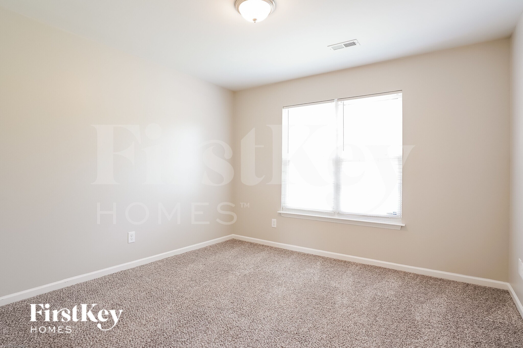 Building Photo - 2303 Sidney Porter Dr