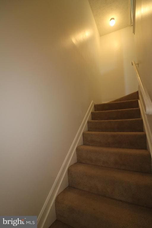 Building Photo - 7260 Procopio Cir