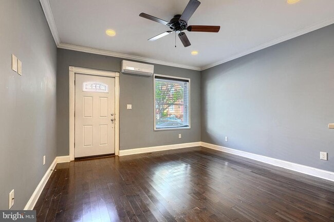 Building Photo - 1106 Battery Ave