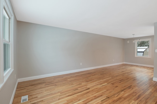 Building Photo - 4210 Trotwood Ln