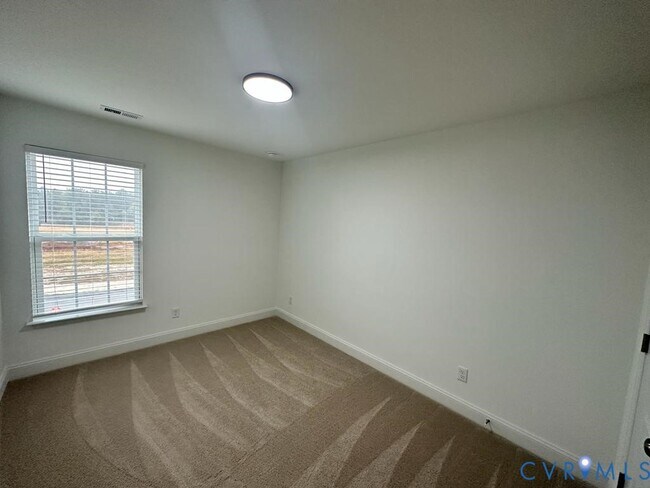 Building Photo - 7117 Leire Ln