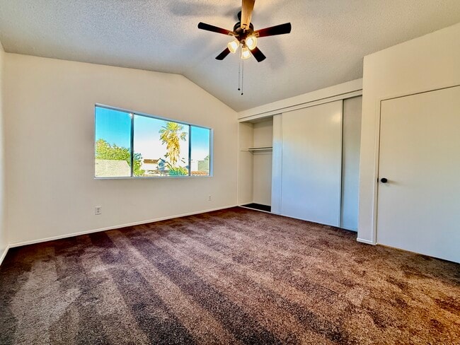 Building Photo - 37416 Daybreak St