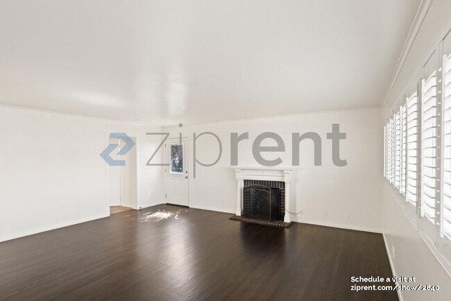 Building Photo - 119 Arroyo Dr