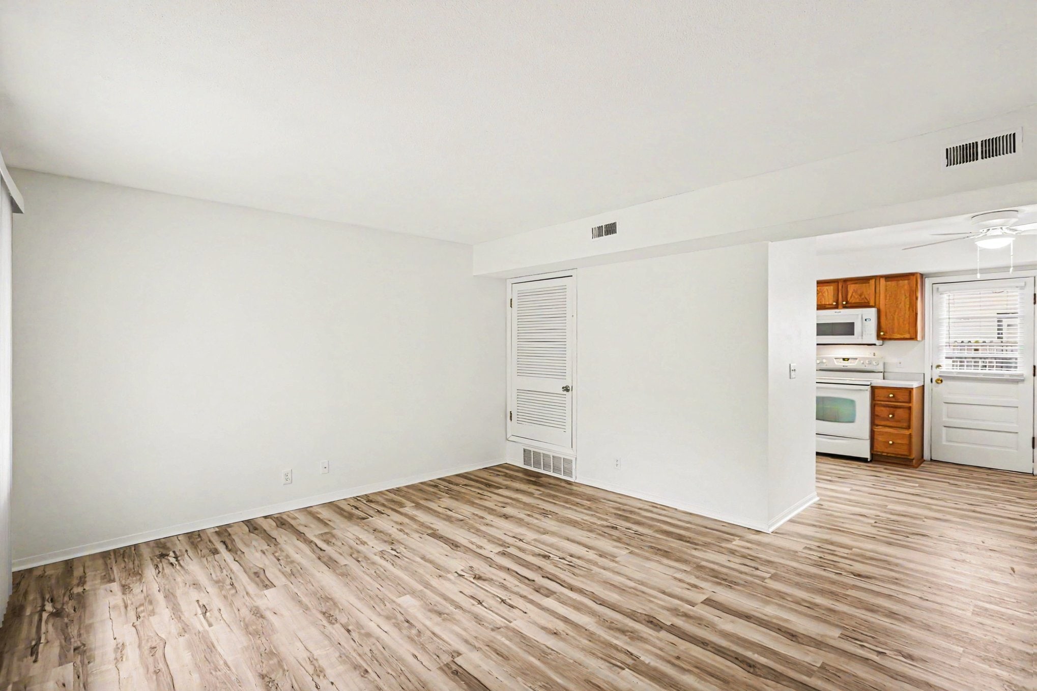 Building Photo - 4435 N 68th St
