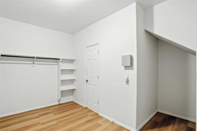 Building Photo - 8137 Kurgan Trail