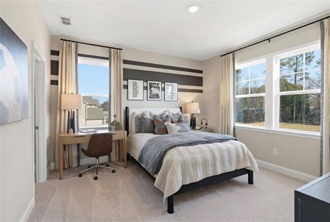 Building Photo - 2145 The Ln NE