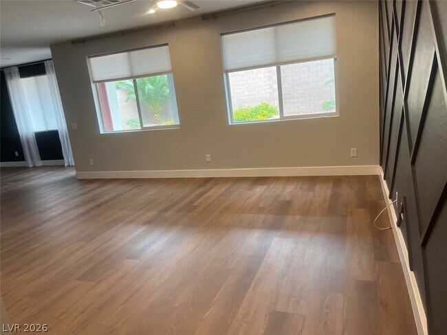 Building Photo - 2455 Calestano Ave