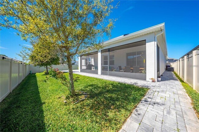 Building Photo - 5301 Amersham Ln