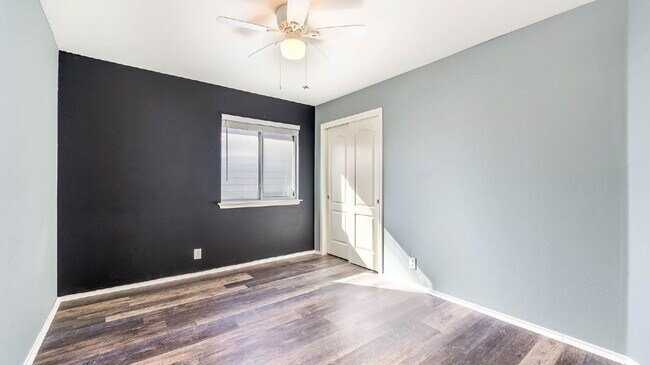 Building Photo - 638 Coral Harbor