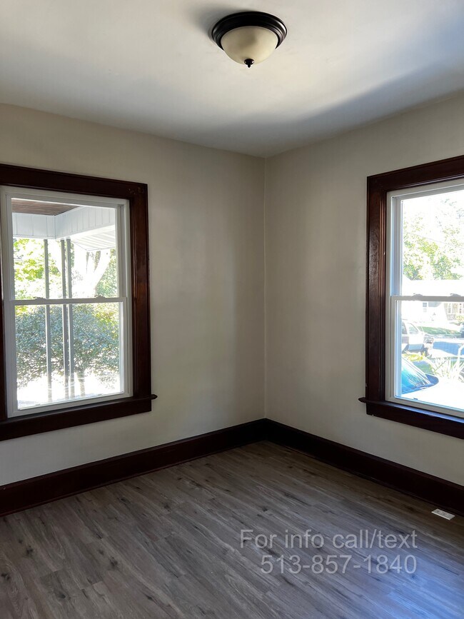 Building Photo - 14 Highland St