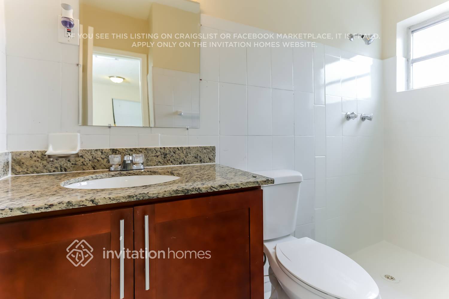 Building Photo - 241 N 69th Ave