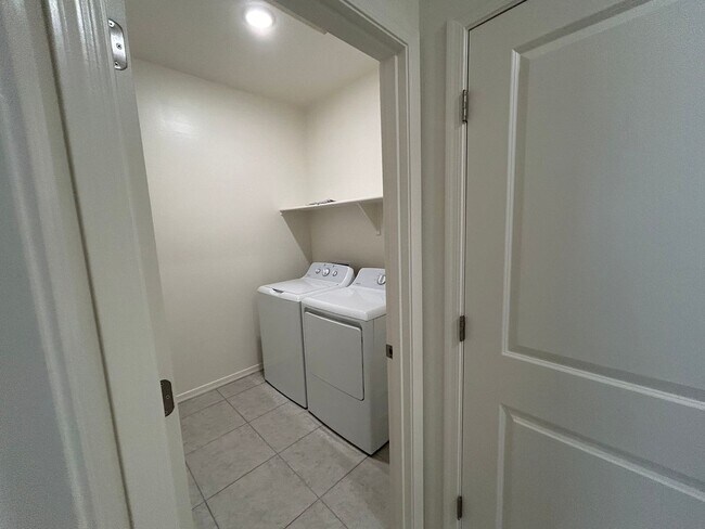 Building Photo - 4 BR, 3 bath, Beautiful Maricopa home in p...