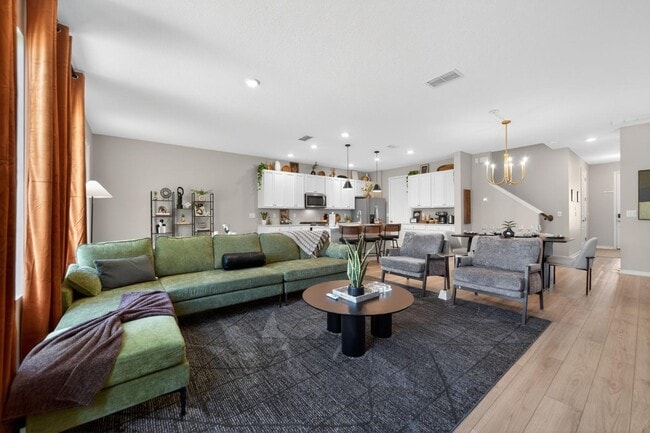 Building Photo - 700 Benoi Dr