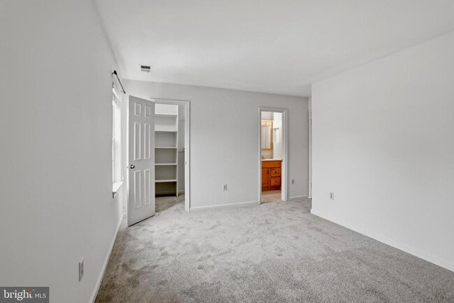 Building Photo - 10208 Ashbrooke Ct