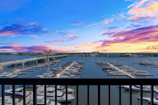 Building Photo - 400 N Flagler Dr