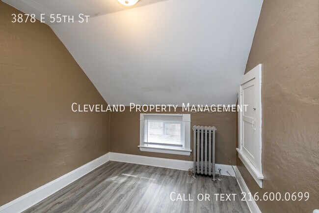 Building Photo - 3878 E 55th St