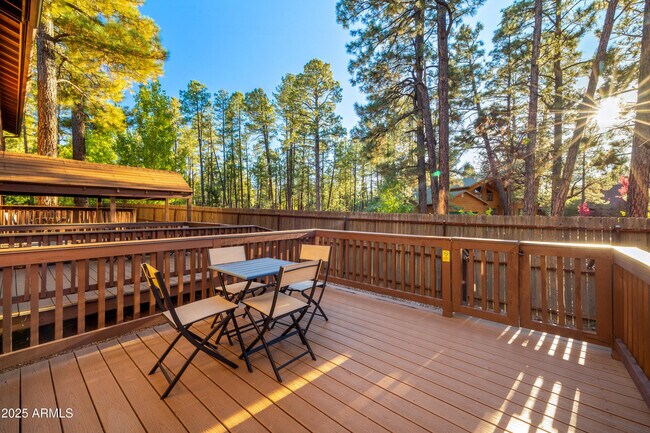 Building Photo - 5829 Buck Springs Rd