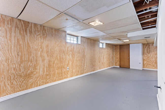 Building Photo - 20524 Indian