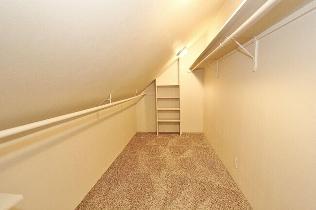 Building Photo - Charming Home in Caldwell