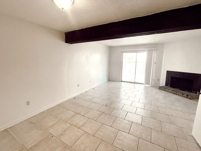 Building Photo - 1657 Starboard Dr