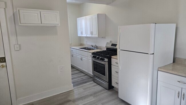 Building Photo - 29 Beech St