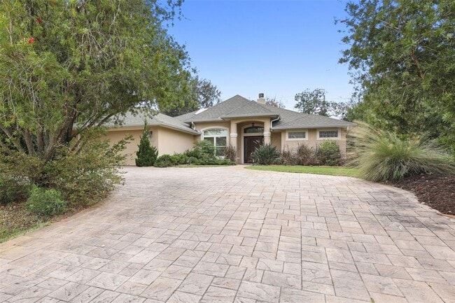 Primary Photo - 91 Lancelot Dr