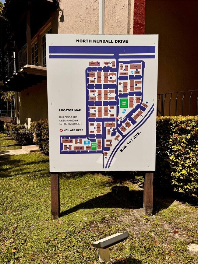 Building Photo - 10768 N Kendall Dr
