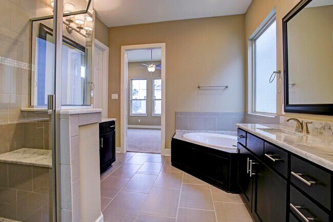 Building Photo - 1517 Hatcher Spring Ln