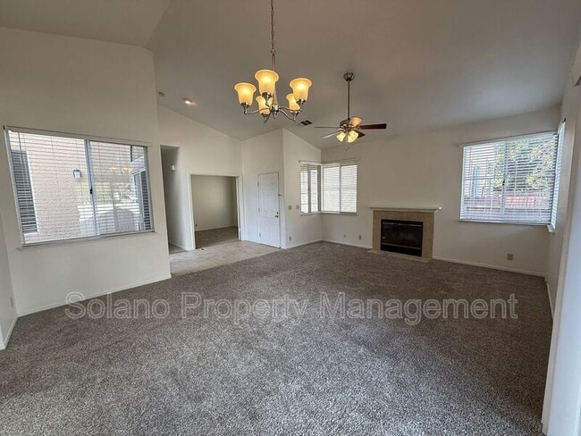 Building Photo - 316 Stamper Cir