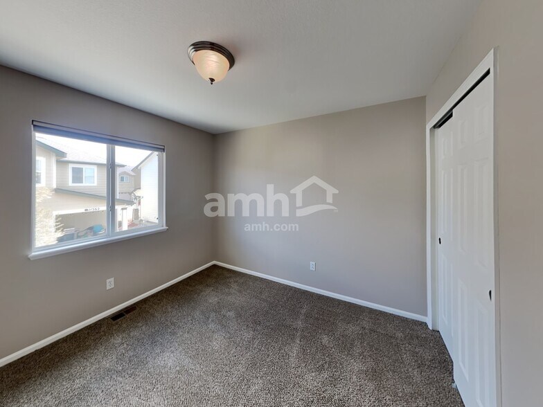 Building Photo - 11549 Black Maple Ln