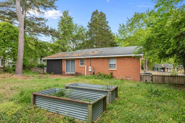 Building Photo - 6522 Baldoon Dr