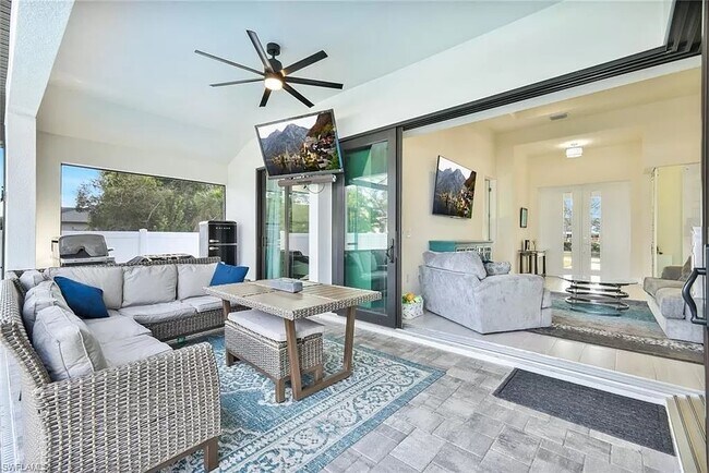 Building Photo - 2825 SW 3rd St