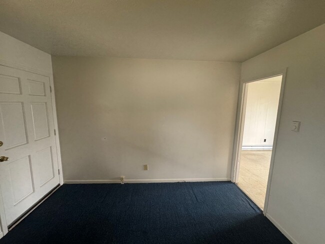Building Photo - 3/1 in Kingstown, NC (Shelby, NC)