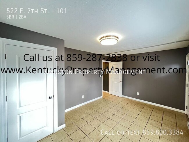 Building Photo - Newly Remodeled 3 Bedroom Now Available!! ...