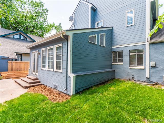 Building Photo - 888 S Josephine St