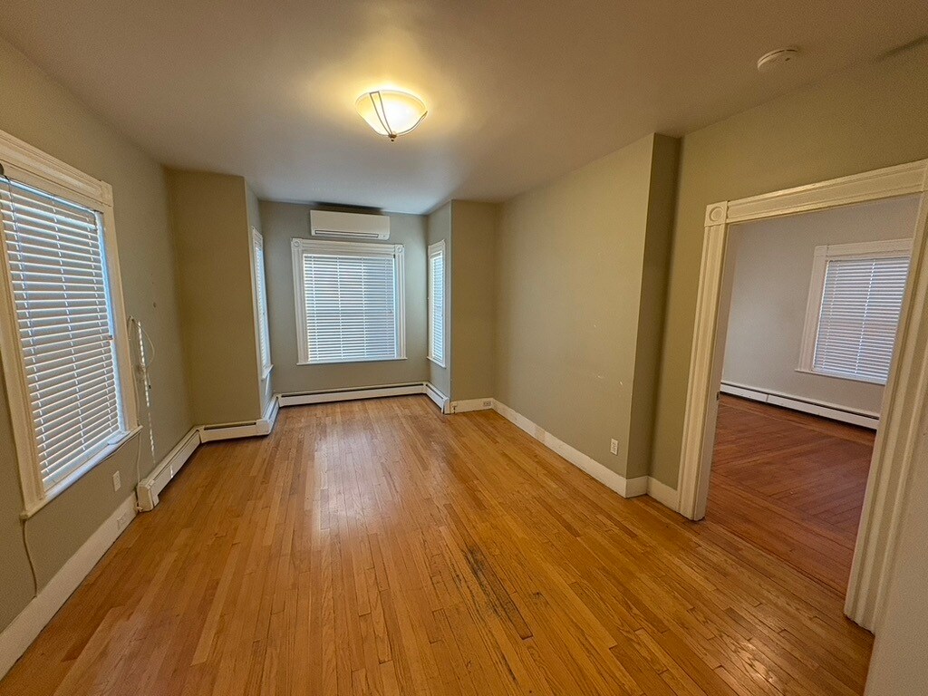 Building Photo - 24 Washington Ave