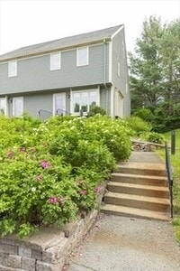 Building Photo - 14 Deer Path