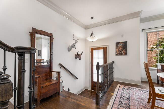 Building Photo - 523 Ansley Cir NE