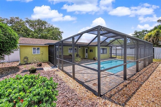 Building Photo - 4212 Gray Squirrel Ln