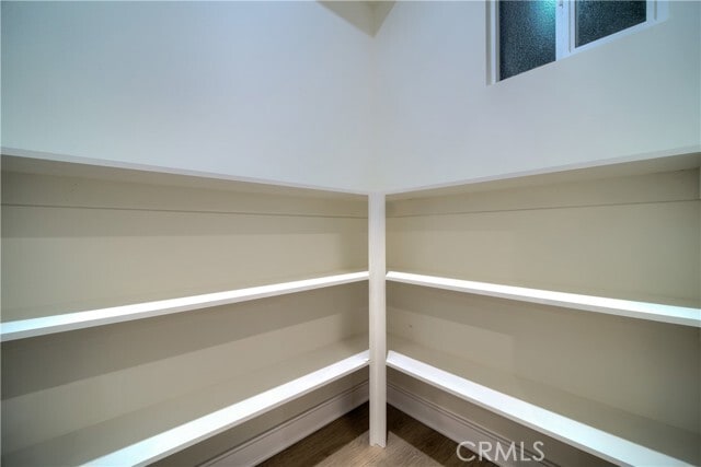 Building Photo - 801 E 84th Pl