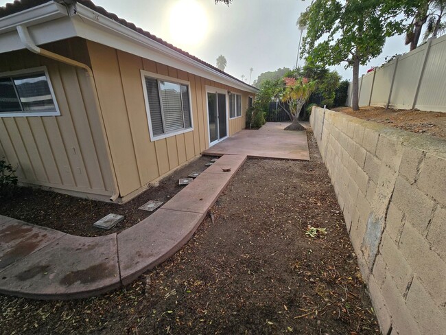 Building Photo - 4bd 2ba home in University City