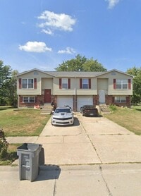 Building Photo - 1145