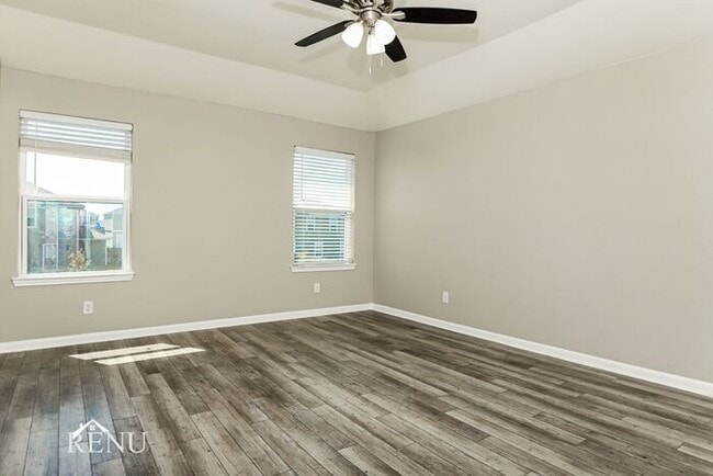 Building Photo - 2815 Praline Ferry