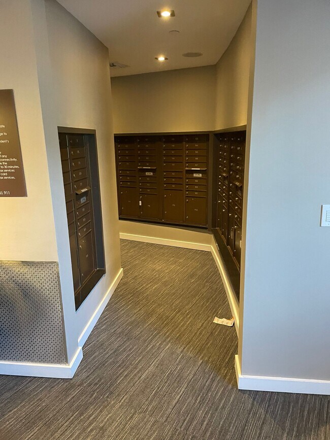 Building Photo - 7320 SW 79th St