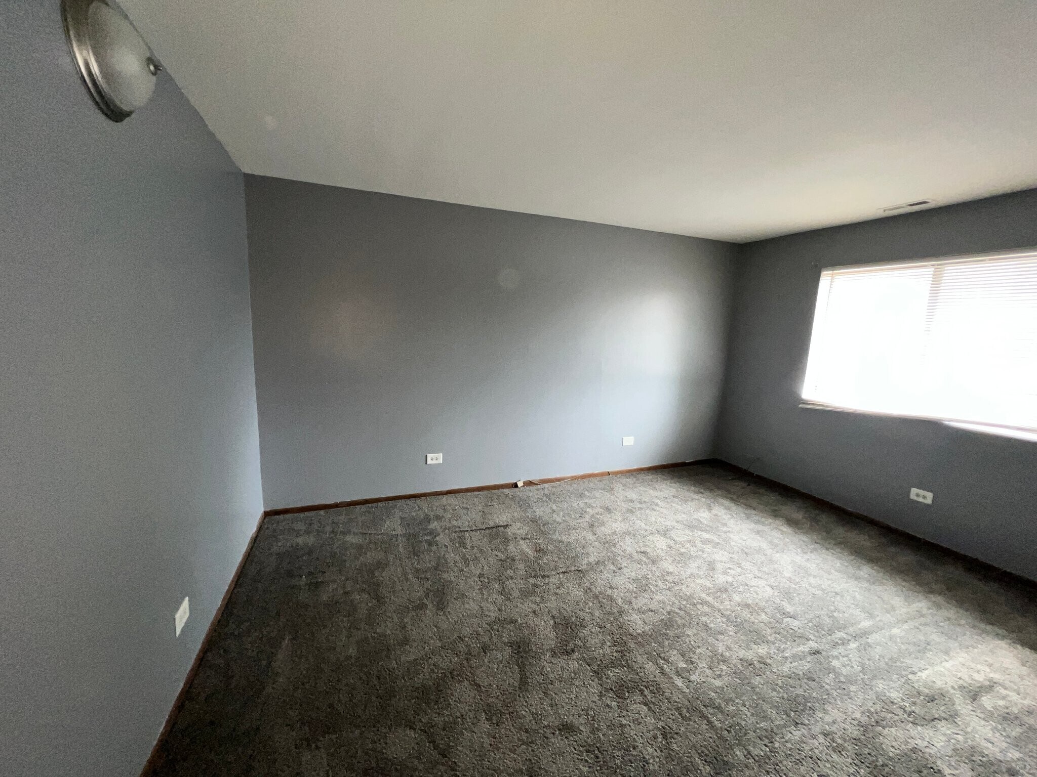Building Photo - 1259 Cunningham Dr