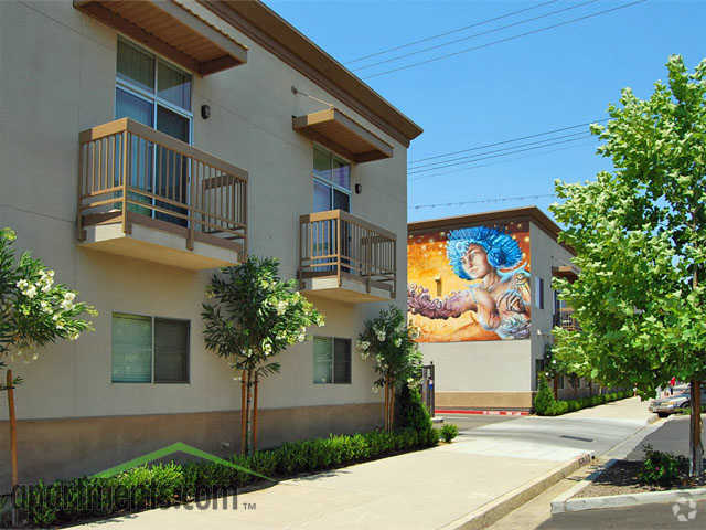 Building - Vagabond Lofts