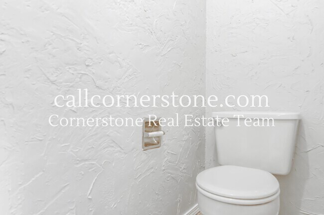 Building Photo - 5037 Plumstead Dr