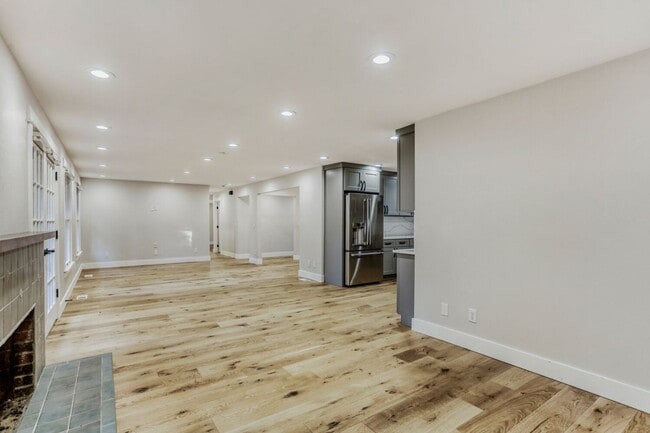 Building Photo - 3bd/2ba Woodinville Home