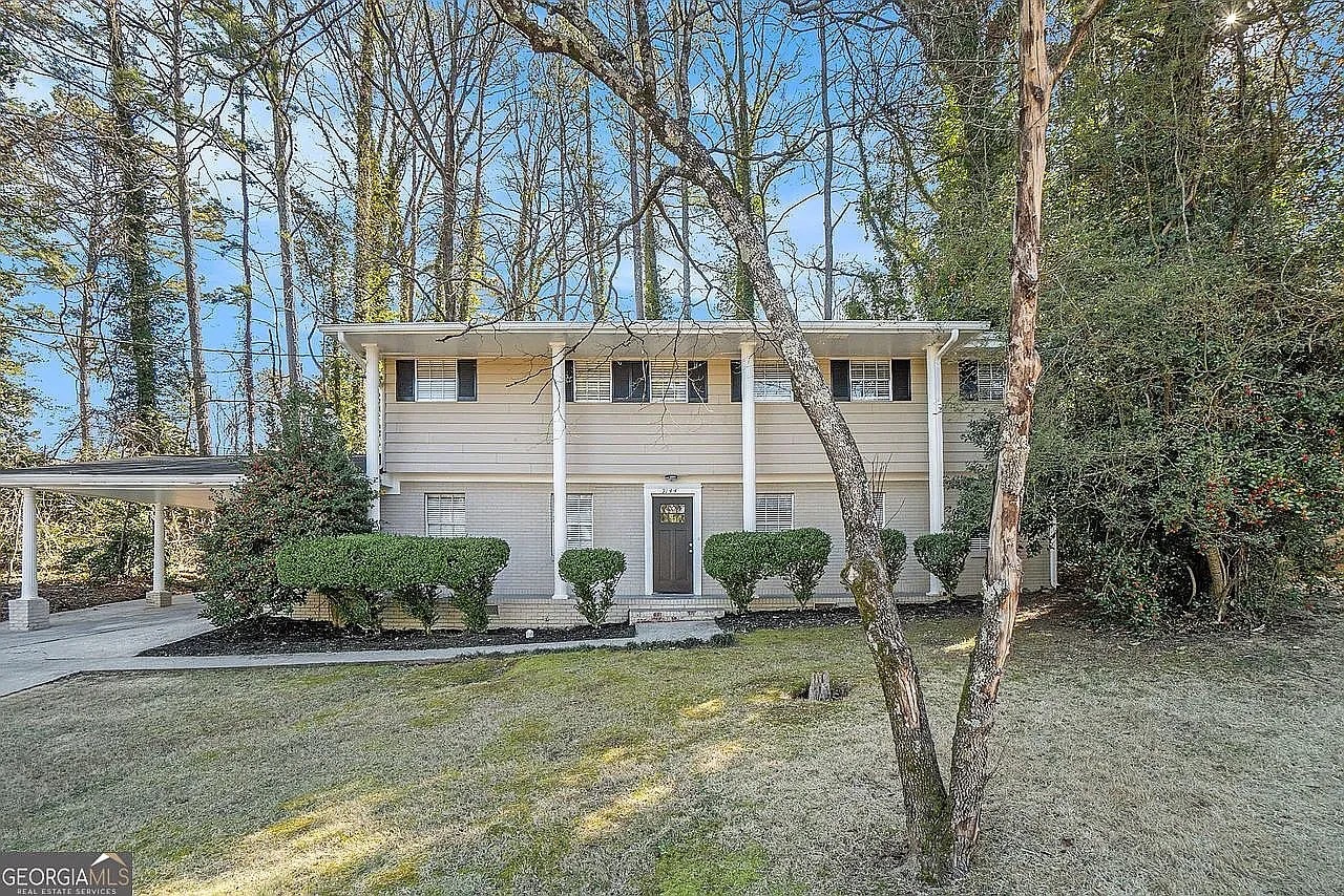 Building Photo - Room in House on Granada Pl